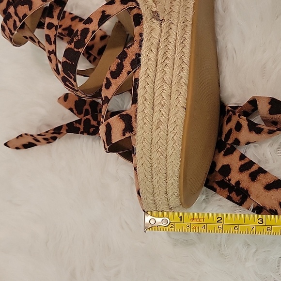 Torrid Leopard print laceup espadrille wedge women's size 11W - Picture 6 of 6